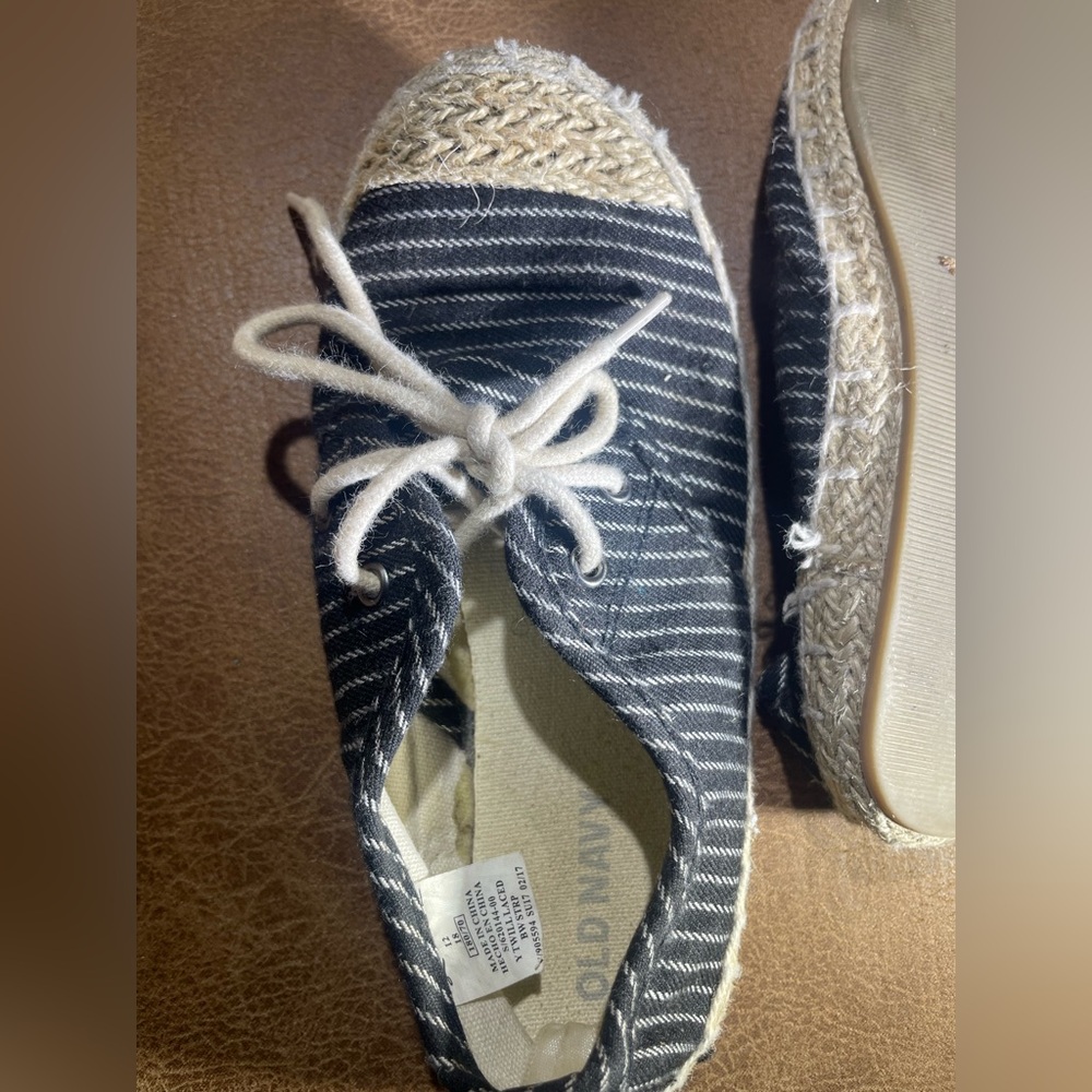 Old Navy black and white striped and tweed shoe.